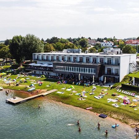 Neufeldersee Hotel & Restaurant Neufeld an der Leitha Экстерьер фото