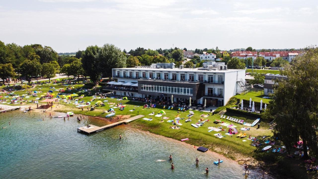 Neufeldersee Hotel & Restaurant Neufeld an der Leitha Экстерьер фото