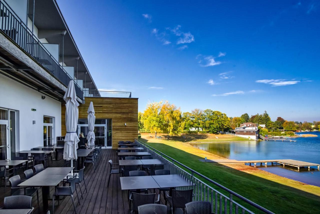 Neufeldersee Hotel & Restaurant Neufeld an der Leitha Экстерьер фото
