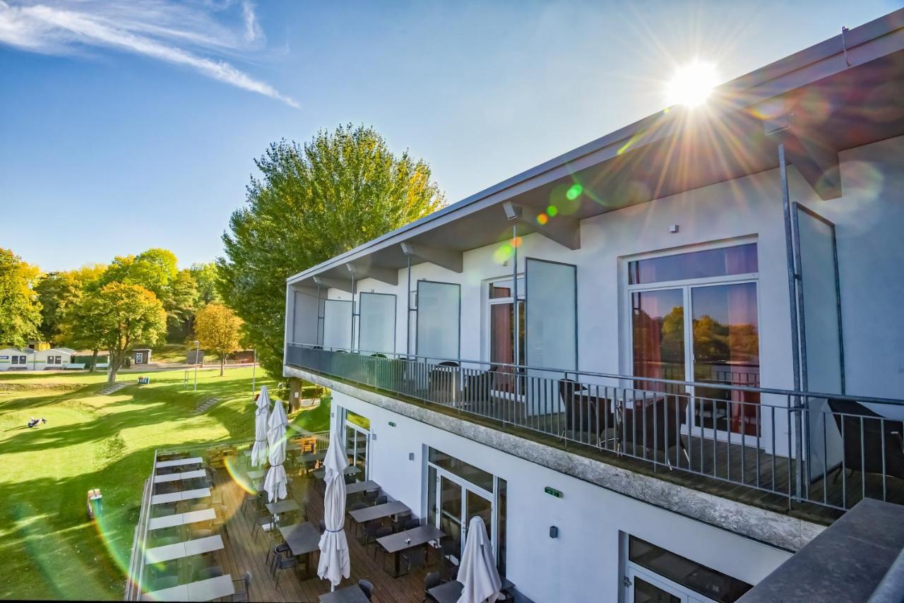 Neufeldersee Hotel & Restaurant Neufeld an der Leitha Экстерьер фото